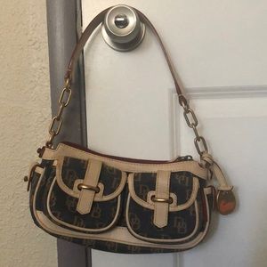 Dooney & Bourke purse